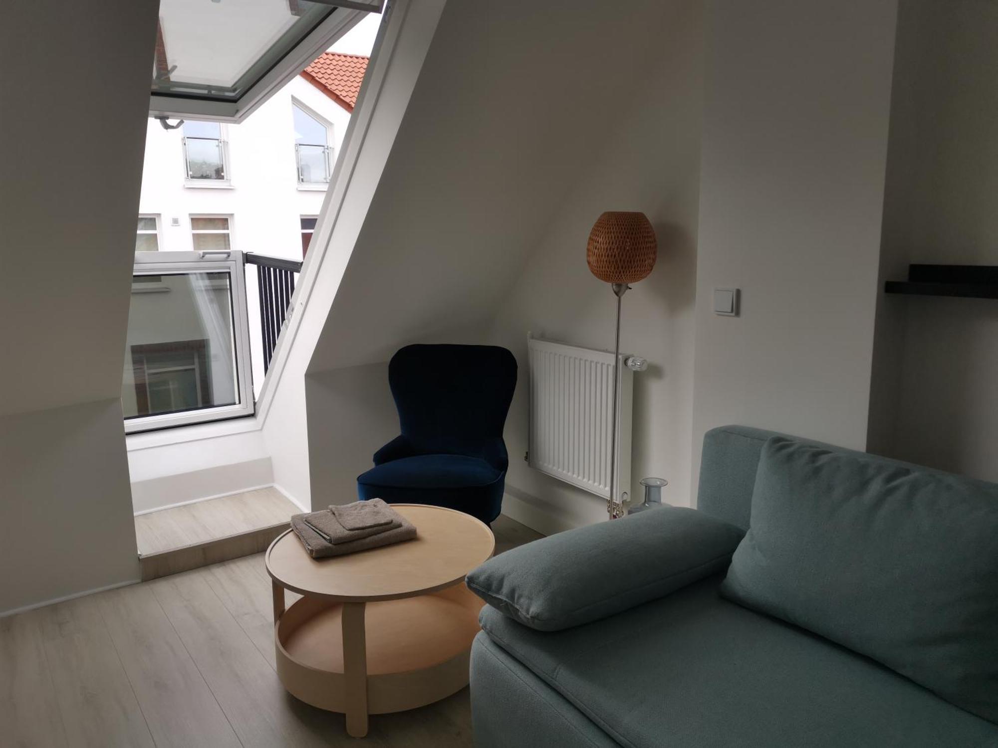 Dachzimmer Mit Kochecke Und Duschbad, Nahe Messe Apartment Hannover